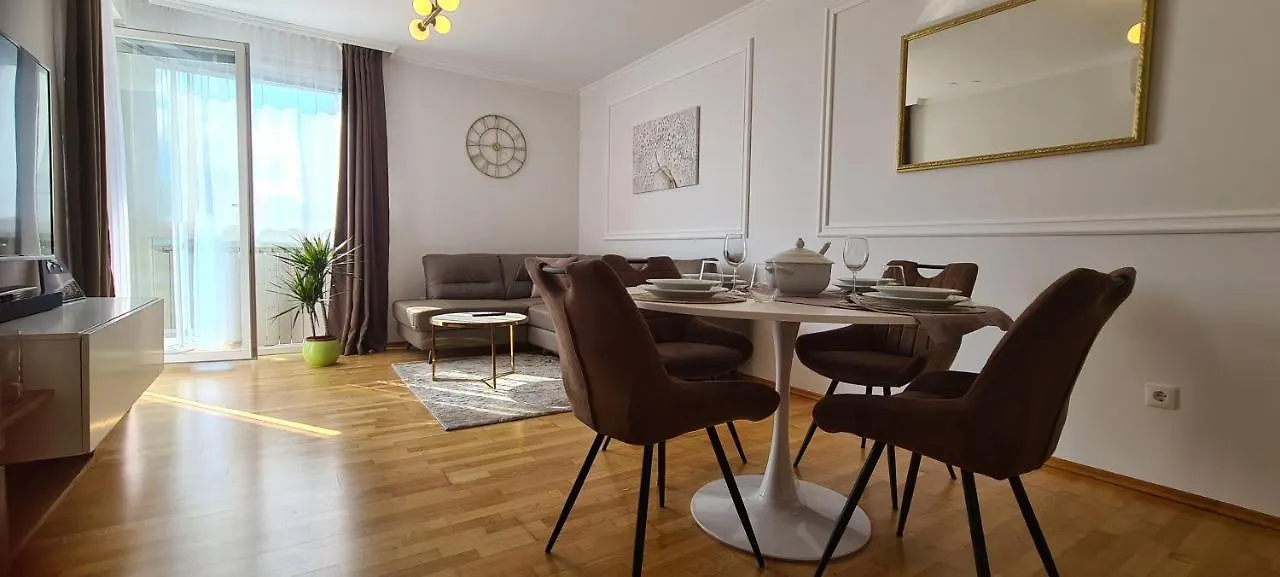 Apartment Mia Milija Rijeka 0*,  Croatia